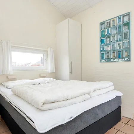 10 Person In Haderslev-by Traum *