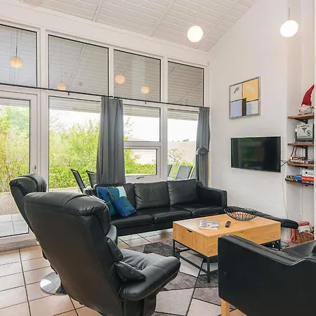 4 Star Holiday Home In Haderslev * Diernaes
